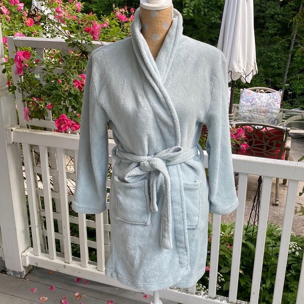 Light Blue Robe with Front Pockets